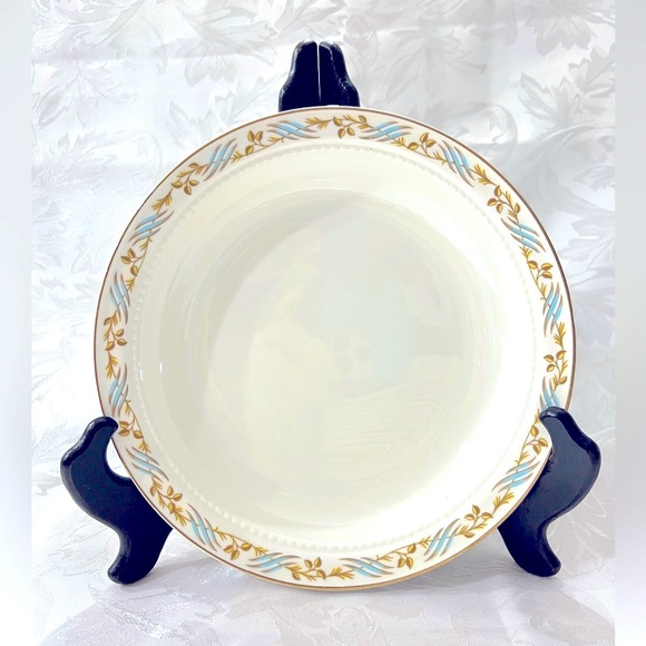 Vintage Arlington fine china set (78 pieces). Made in USA. Excellent condition. - Picture 6 of 10